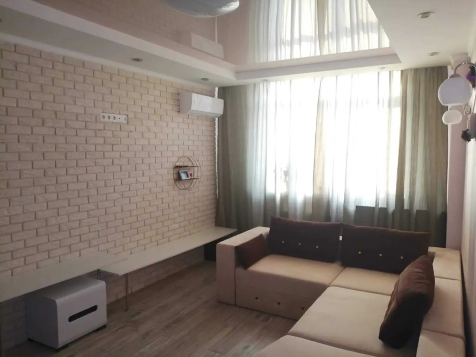 Фото Selling a 2-room apartment, 71 sq.m., Voskresenska Street  Kyiv, price: 115000 $, code 2064