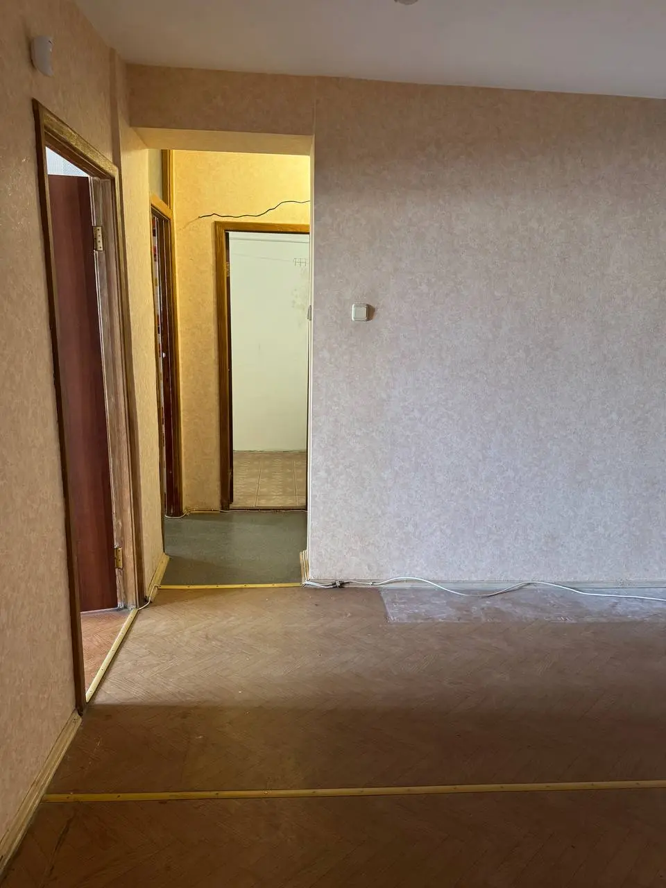 Фото Selling a 2-room apartment, 60 sq.m., Anny Akhmatovoi Street 3а Kyiv, price: 65000 $, code 1187