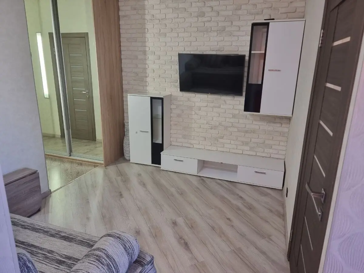 Фото Продаю 2 кімнатну квартиру, 34 кв. м, Дмитра Луценка вул. (Юрія Смолича)  Київ, ціна: 73000 $, код 2073