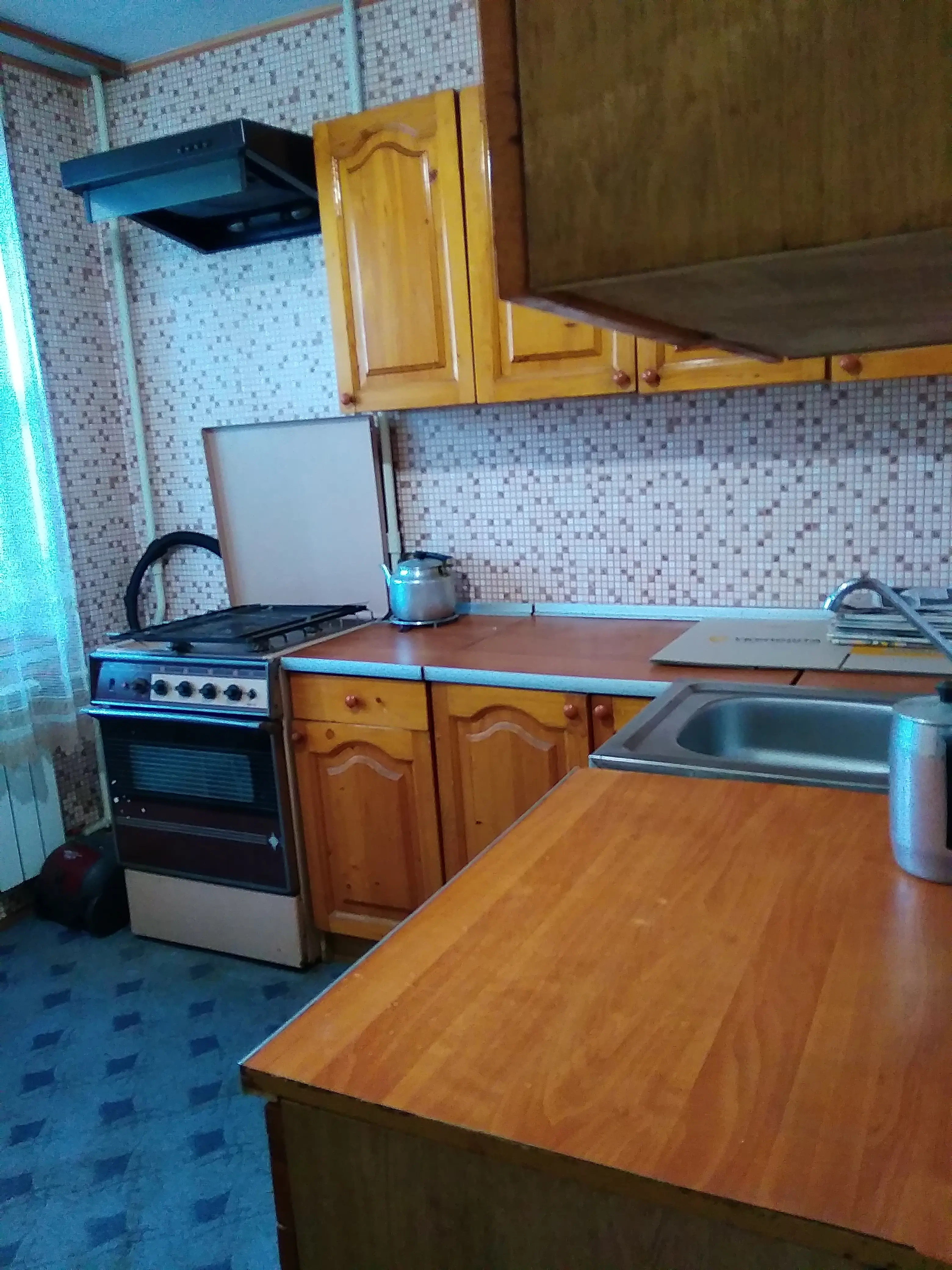 Фото Зняти 1 кімнатну квартиру, Оболонська пл. (Дружби Народів СРСР)  Київ в довгострокову оренду, ціна: 13990 UAH, код 2077