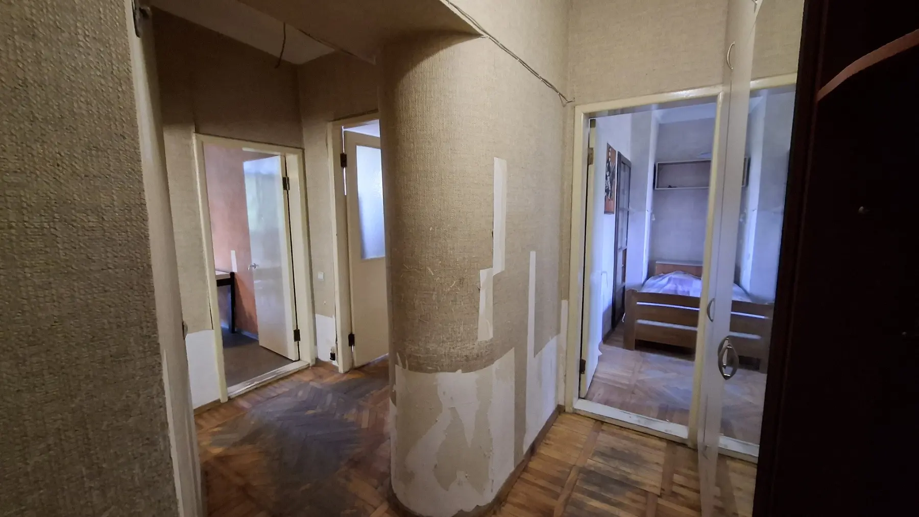 Фото Selling a 2-room apartment, 52 sq.m., Myronosytska Street 99 Kharkiv, price: 38000 $, code 2081