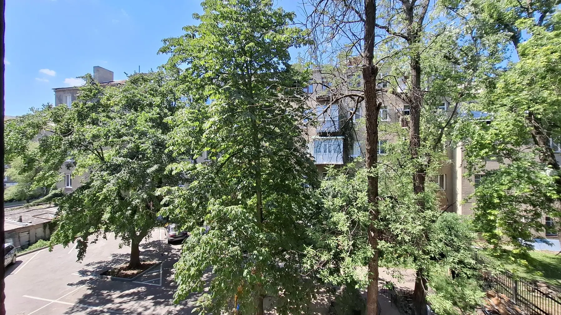 Фото Selling a 2-room apartment, 52 sq.m., Myronosytska Street 99 Kharkiv, price: 38000 $, code 2081