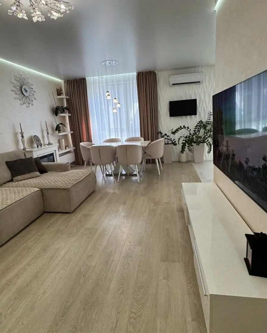 Фото Selling a 4-room apartment, 112 sq.m., Metrolohichna Street 54 Kyiv, price: 197000 $, code 2086