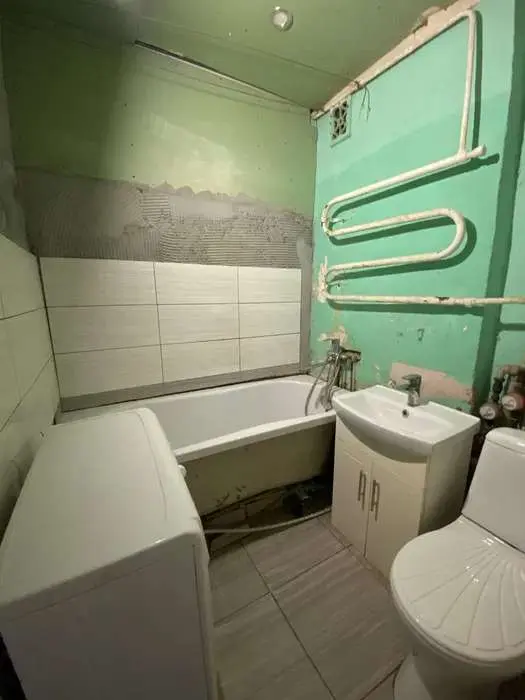 Фото Продаю 1 кімнатну квартиру, 29 кв. м, Вифлеємська вул. (Академіка Шліхтера) 6 Київ, ціна: 37500 UAH, код 2098