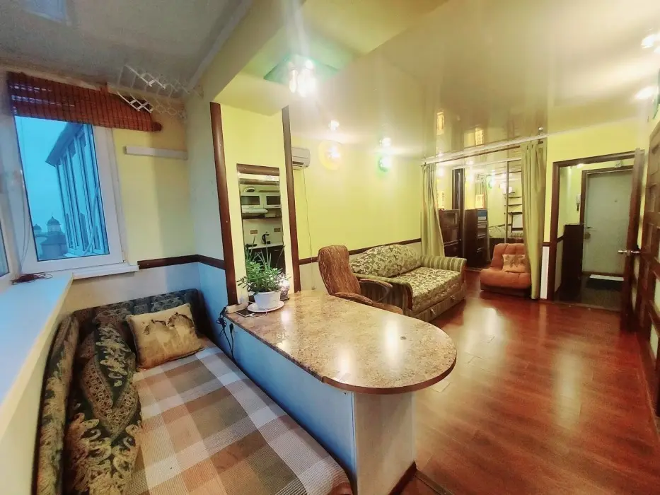 Фото Продаю 1 кімнатну квартиру, 32 кв. м, Ломаківська вул. (Мічуріна) 2 Київ, ціна: 63700 $, код 2099