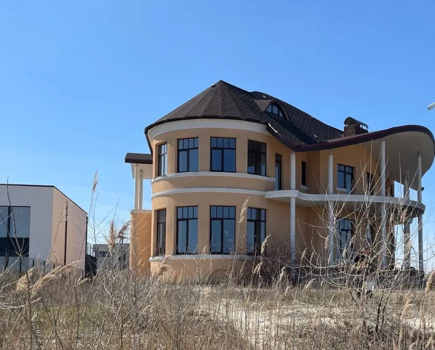 Фото Продаю будинок, 800 кв. м, Центральна вул.  Київ, ціна: 250000 $, код 2109