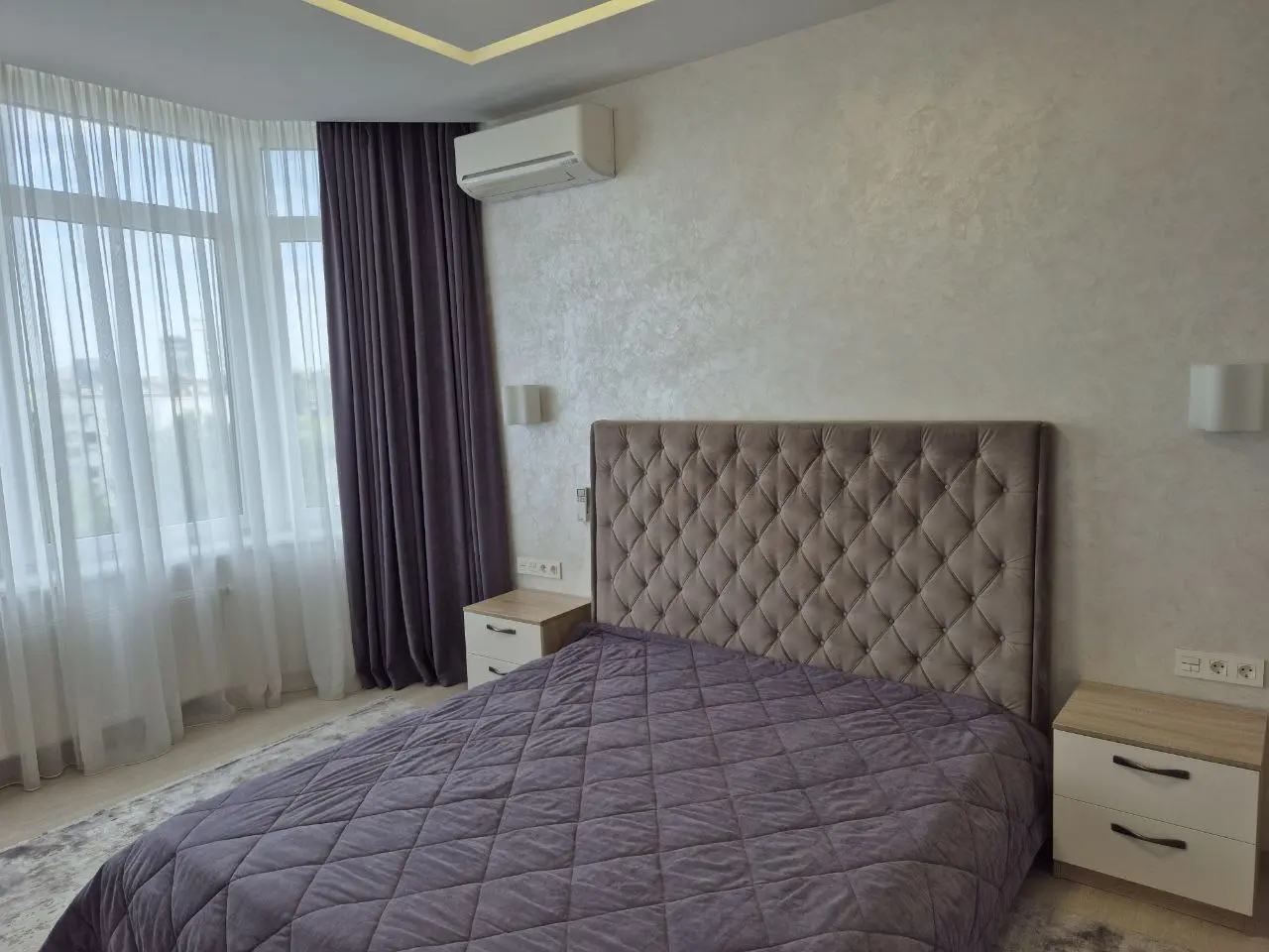 Фото Rent a 3-room apartment, Yevhena Konovaltsia Street (Schorsa Street) 34А Kyiv for long-term rent, price: 2300 $, code 2116