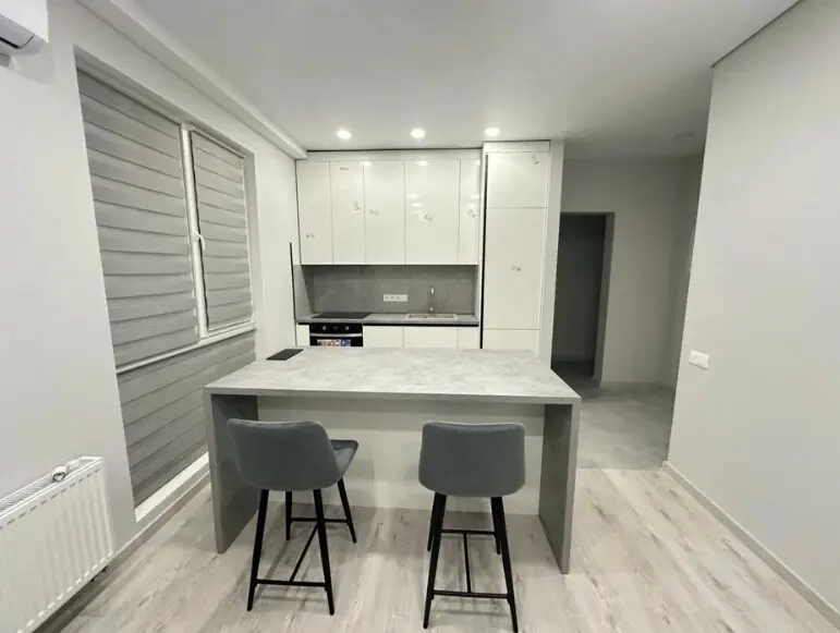 Фото Rent a 1-room apartment, Mykhaila Maksymovycha Street (Onufriia Trutenka Street) 26 Kyiv for long-term rent, price: 25000 грн, code 2121