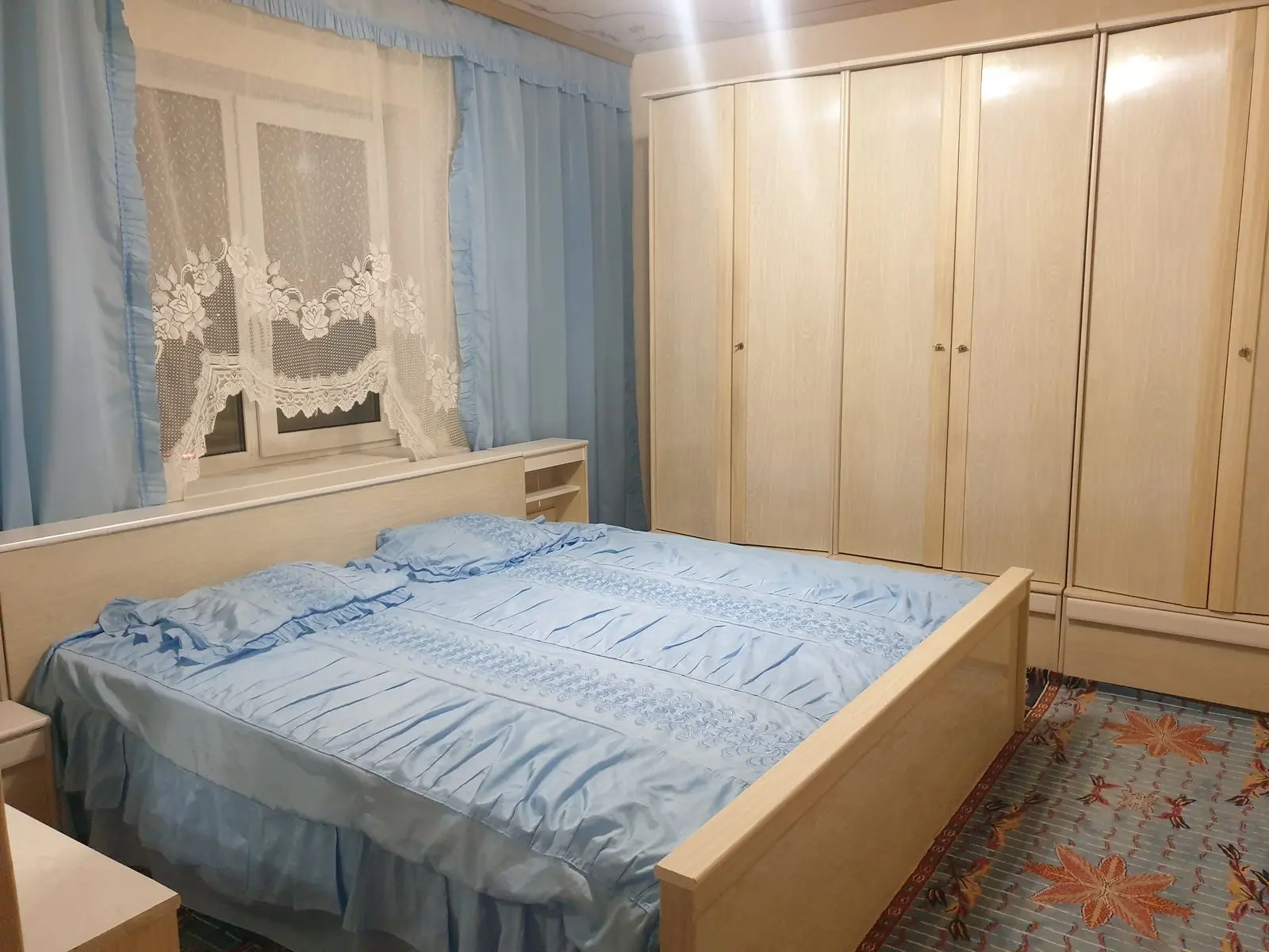 Фото Зняти 3 кімнатну квартиру, Дніпровська набережна  Київ в довгострокову оренду, ціна: 22000 UAH, код 2123