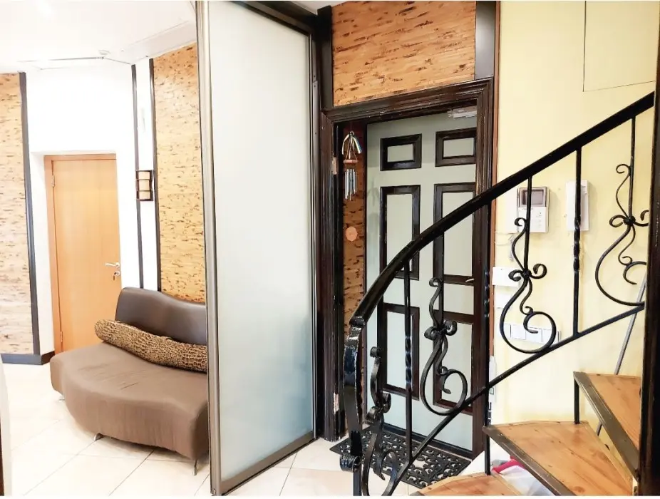 Фото Selling a 9-room apartment, 240.7 sq.m., Mechnykova Street 10/2 Kyiv, price: 405000 EUR, code 2134