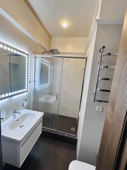 Фото Selling a 3-room apartment, 102 sq.m., Armiiska Street  Odesa, price: 175000 $, code 2137