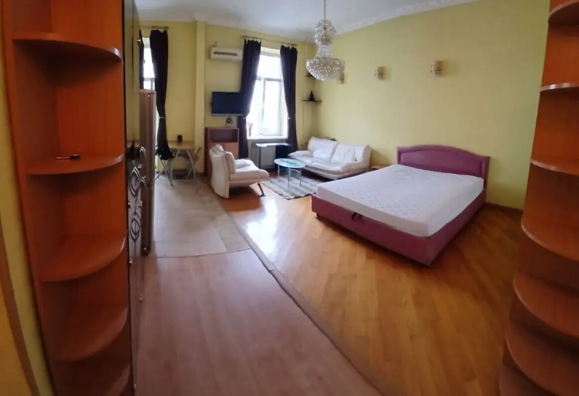 Фото Selling a 1-room apartment, 43 sq.m., Tarasivska Street 23/25 Kyiv, price: 113668 $, code 2144