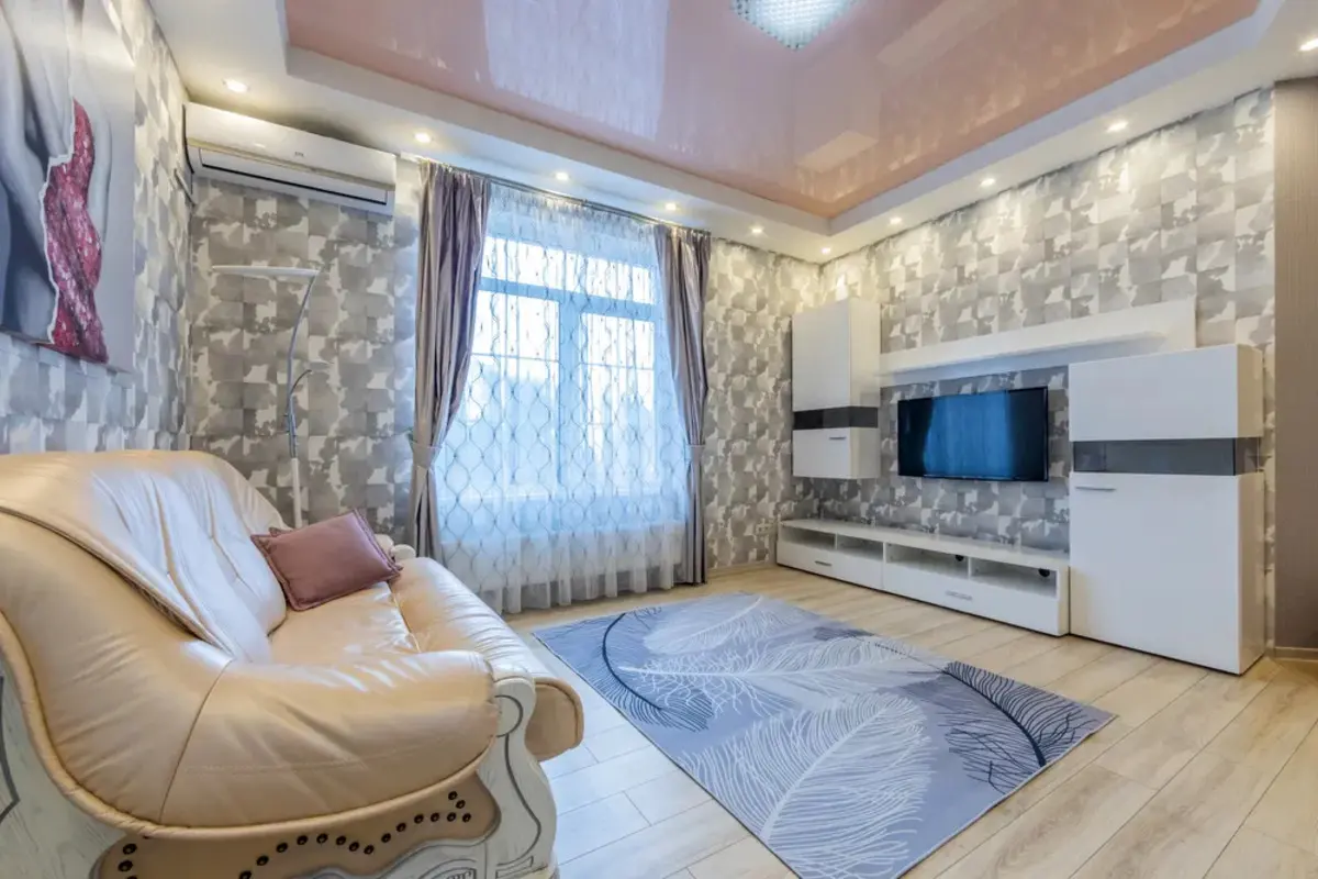 Фото Selling a 2-room apartment, 48 sq.m., Dmytra Lutsenka Street (Yuriia Smolycha Street)  Kyiv, price: 110000 €, code 2145