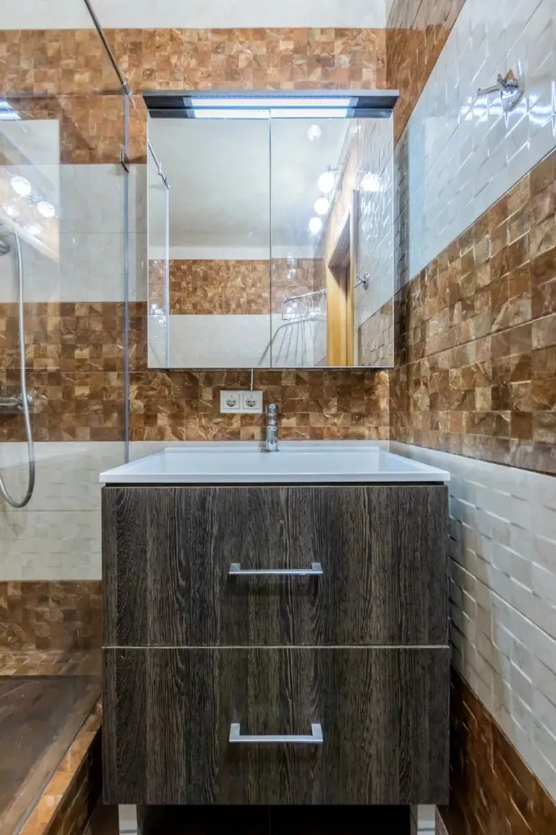 Фото Selling a 2-room apartment, 48 sq.m., Dmytra Lutsenka Street (Yuriia Smolycha Street)  Kyiv, price: 110000 €, code 2145