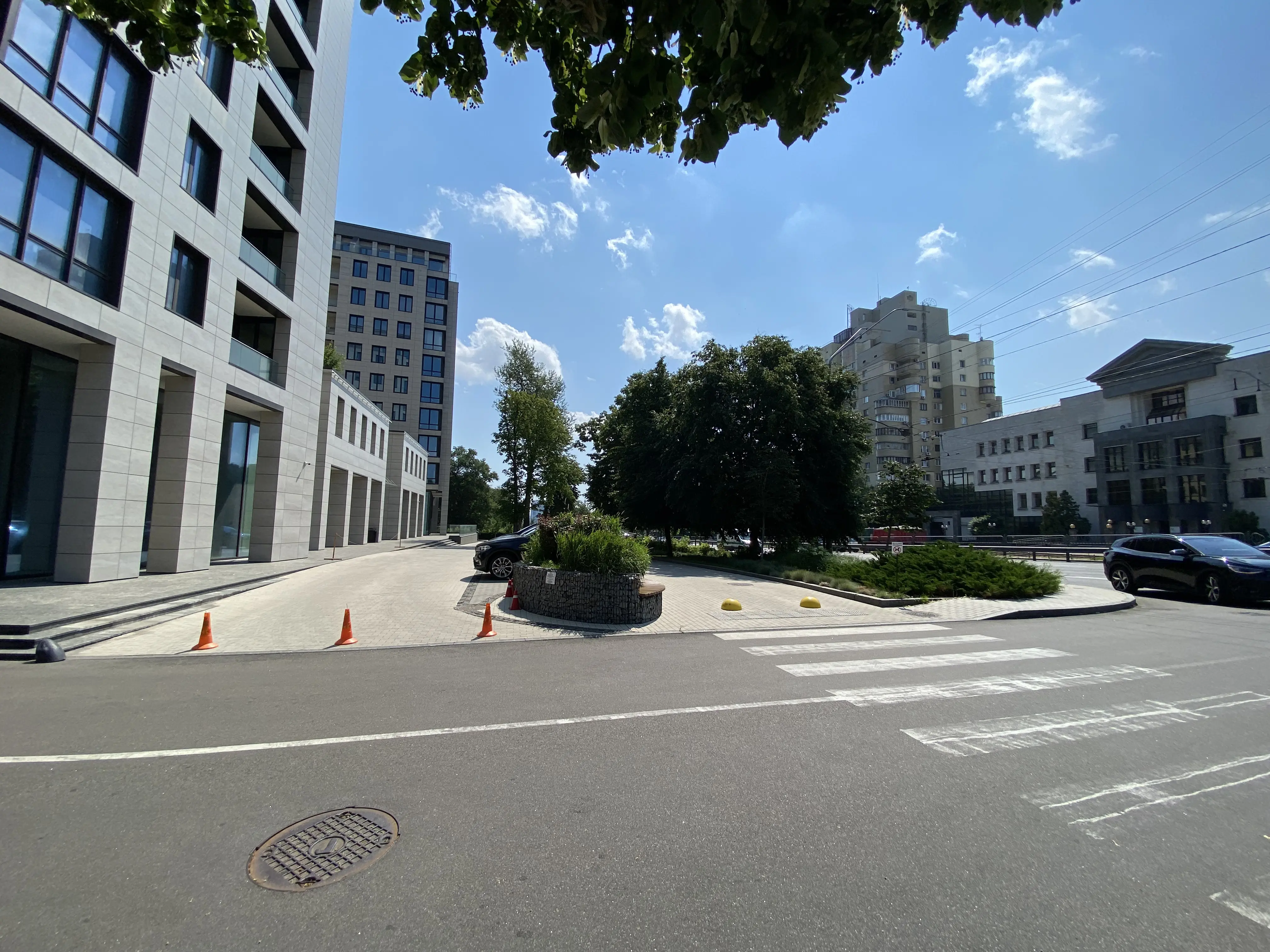 Фото Rent a retail space, Beresteiska Avenue (Peremohy Avenue) 42 Kyiv for long-term rent, price: 10600 $, code 2040