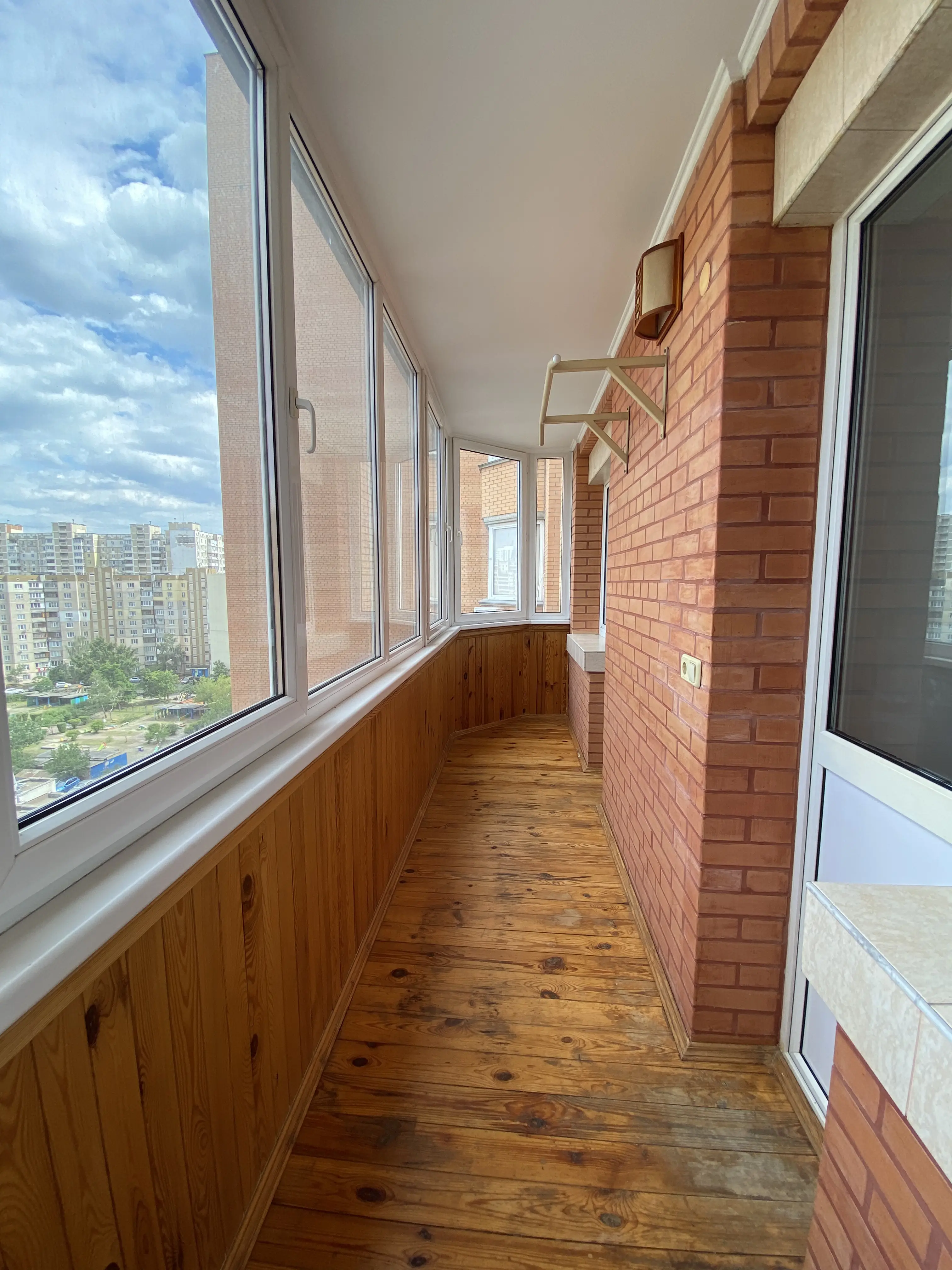 Фото Selling a 2-room apartment, 79 sq.m., Sribnokilska Street 24 Kyiv, price: 125000 $, code 1909
