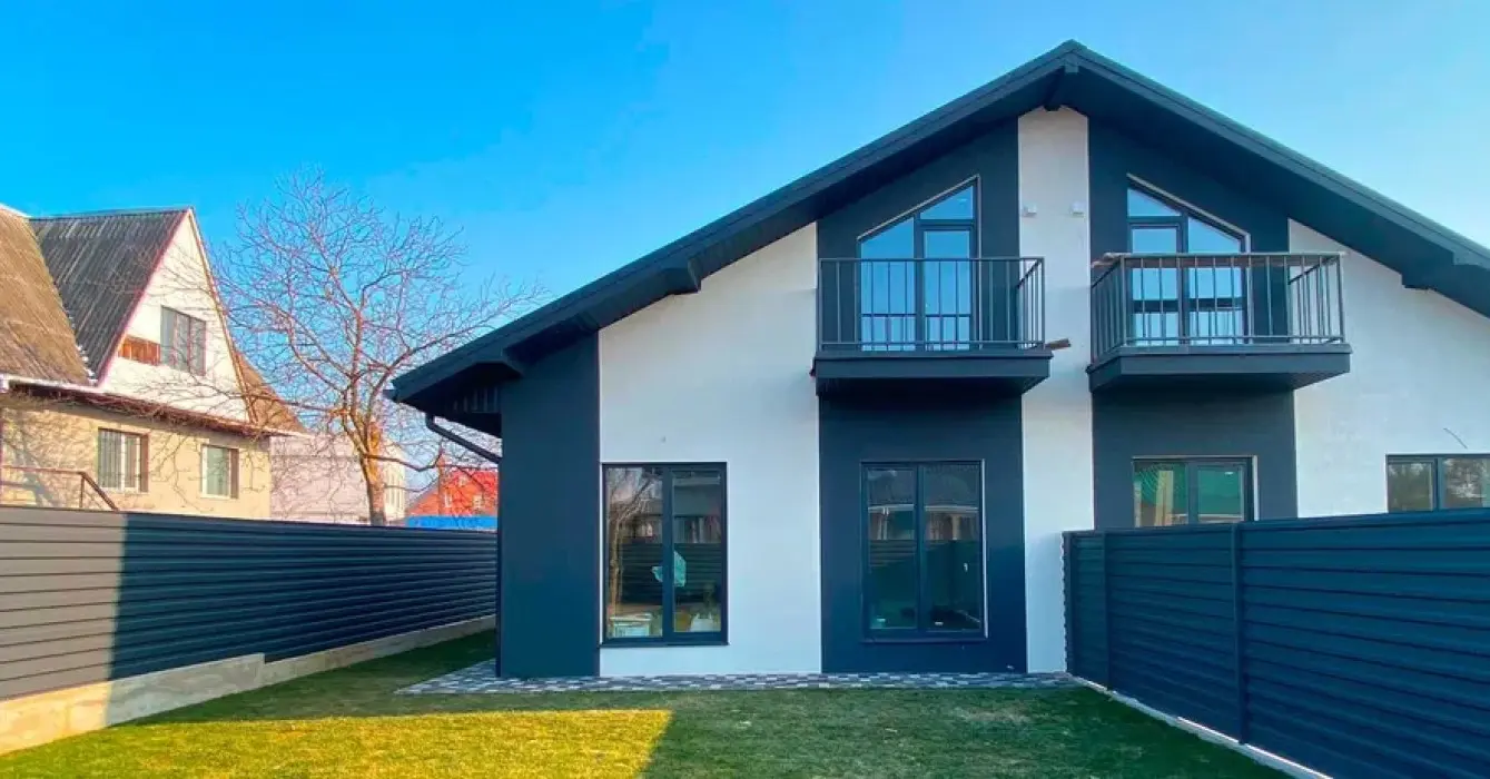 Фото Продаю дом, 110 кв. м, Центральная ул.  Киев, цена: 125000 $, код 2160