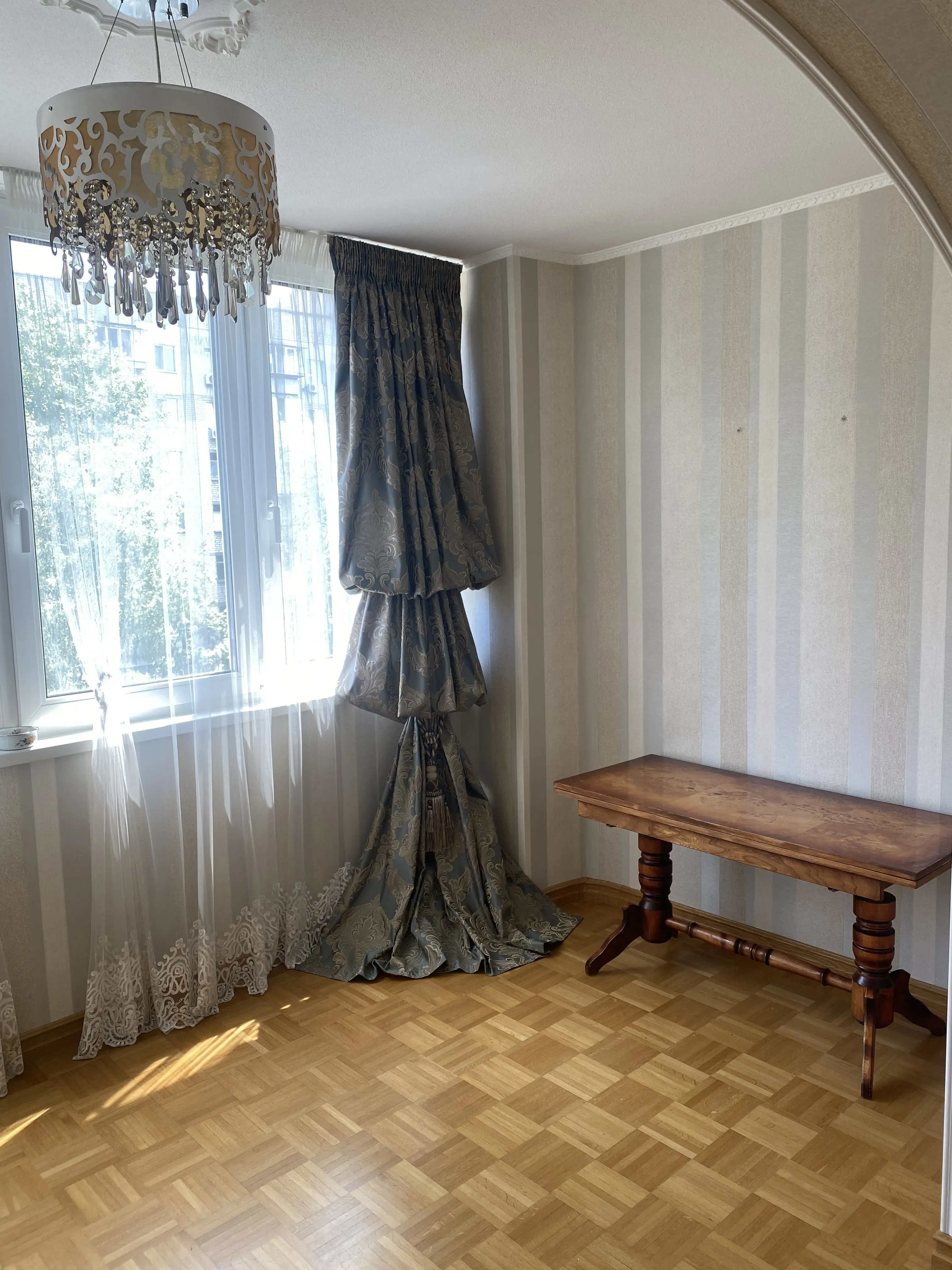 Фото Продаю 3 кімнатну квартиру, 125 кв. м, Новаторів вул. 9 Київ, ціна: 150000 $, код 2163