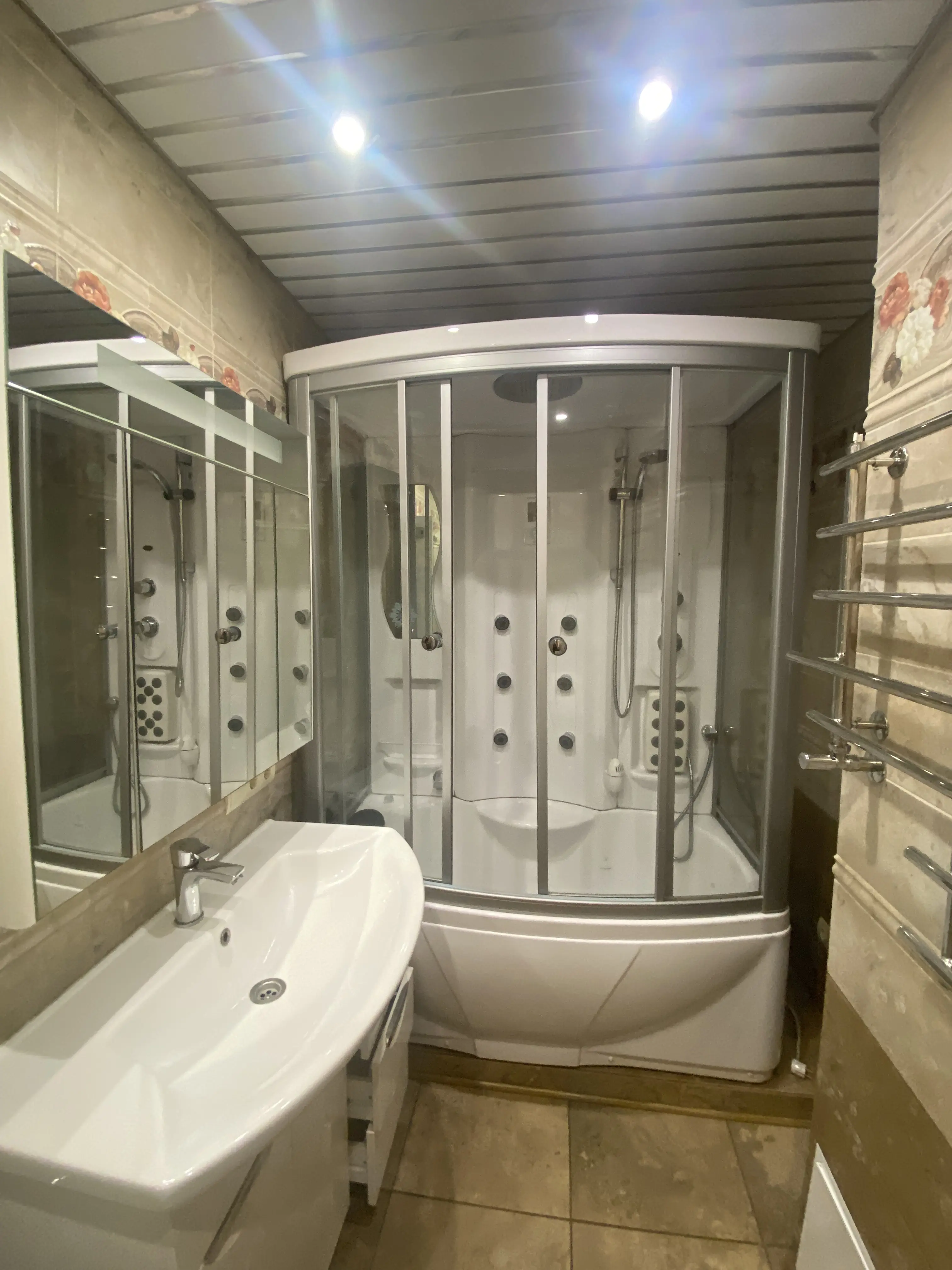 Фото Продаю 3 кімнатну квартиру, 125 кв. м, Новаторів вул. 9 Київ, ціна: 150000 $, код 2163
