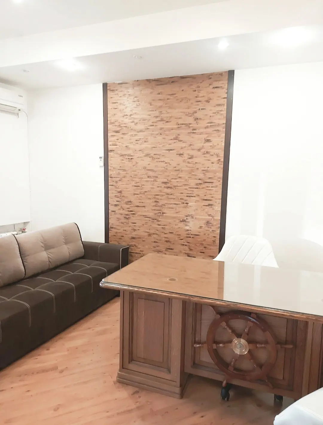 Фото Rent an office, Mechnykova Street 10/2 Kyiv for long-term rent, price: 1200 EUR, code 2167