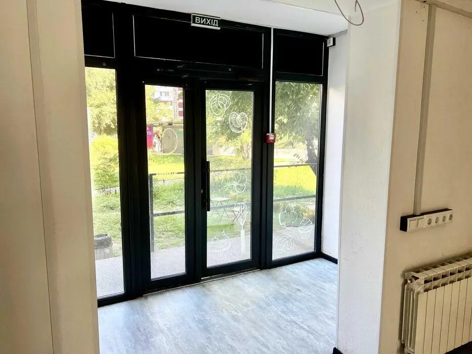 Фото Rent an office, Kniazhyi Zaton Street 12 Kyiv for long-term rent, price: 25000 грн, code 2170