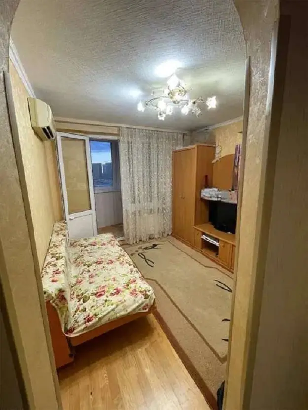 Фото Selling a 1-room apartment, 24 sq.m., Berezniakivska Street 36в Kyiv, price: 38000 $, code 2172