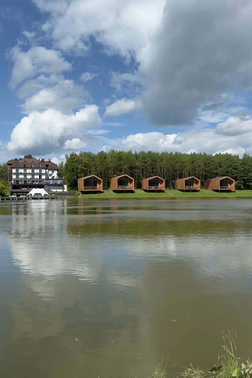 Фото Продаю готовий бізнес, 1832 кв. м, Обарів, ціна: 2000000 $, код 2174