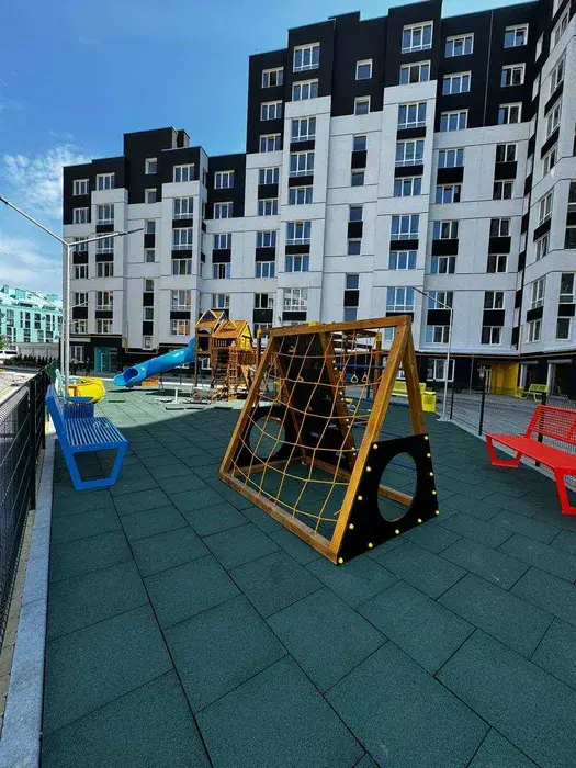 Фото Selling a 2-room apartment, 62 sq.m., Karla Miklosha street  Lviv, price: 86000 $, code 2181