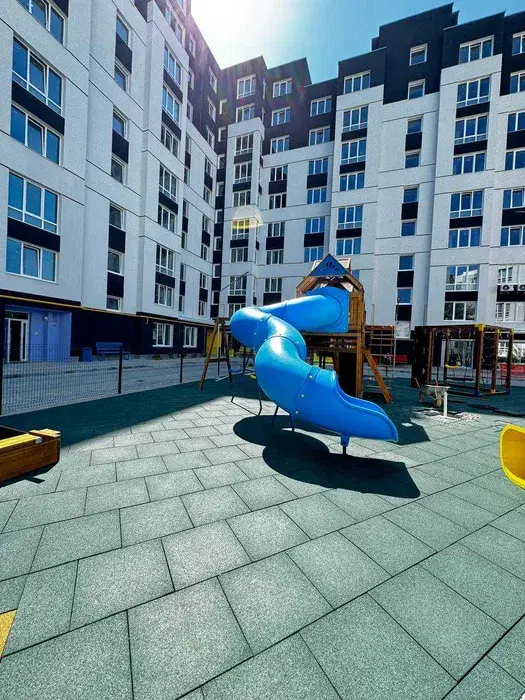 Фото Selling a 2-room apartment, 62 sq.m., Karla Miklosha street  Lviv, price: 86000 $, code 2181