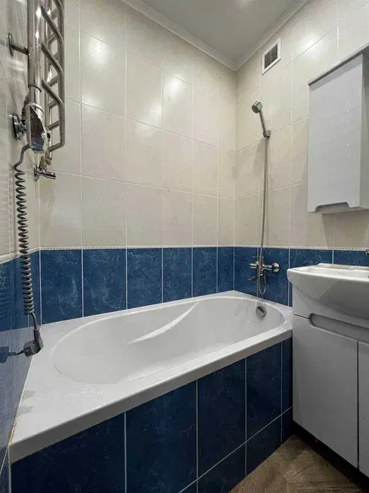 Фото Selling a 3-room apartment, 60 sq.m., Ivana Franka Street  Sambir, price: 48500 $, code 2184