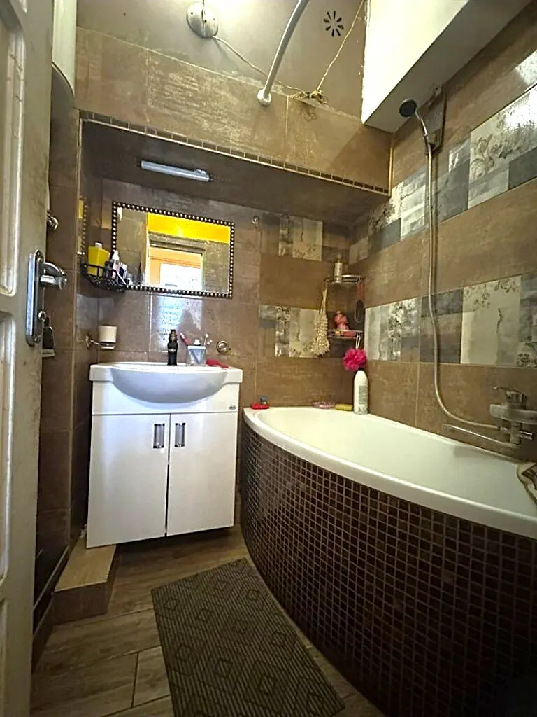 Фото Selling a 2-room apartment, 31 sq.m., Koblevska Street 31 Odesa, price: 33000 $, code 2191