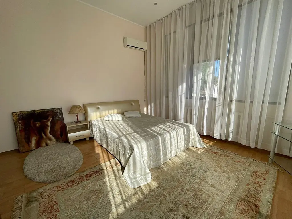 Фото Продаю будинок, 272 кв. м, Гаршина вул.  Одеса, ціна: 320000 $, код 2192