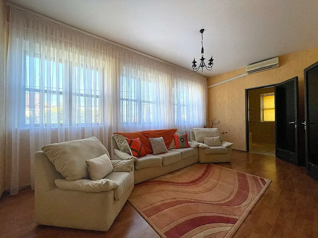 Фото Продаю будинок, 272 кв. м, Гаршина вул.  Одеса, ціна: 320000 $, код 2192