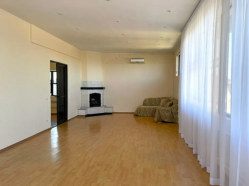 Фото Продаю будинок, 272 кв. м, Гаршина вул.  Одеса, ціна: 320000 $, код 2192