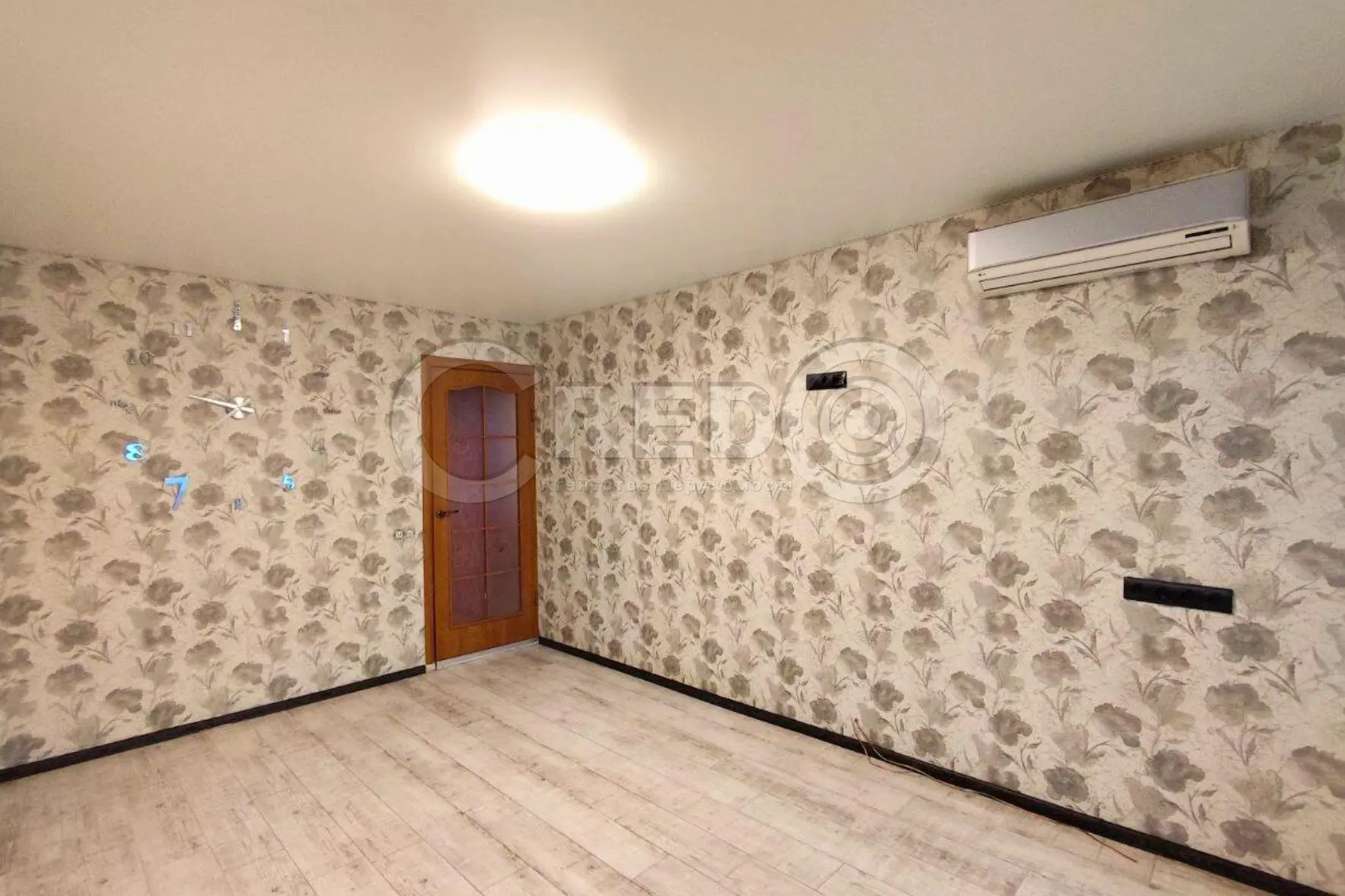 Фото Продаю 3-комнатную квартиру, 56.6 кв. м, Эдуарда Фукса ул. (Тухачевского)  Кривой Рог, цена: 16500 $, код 2197