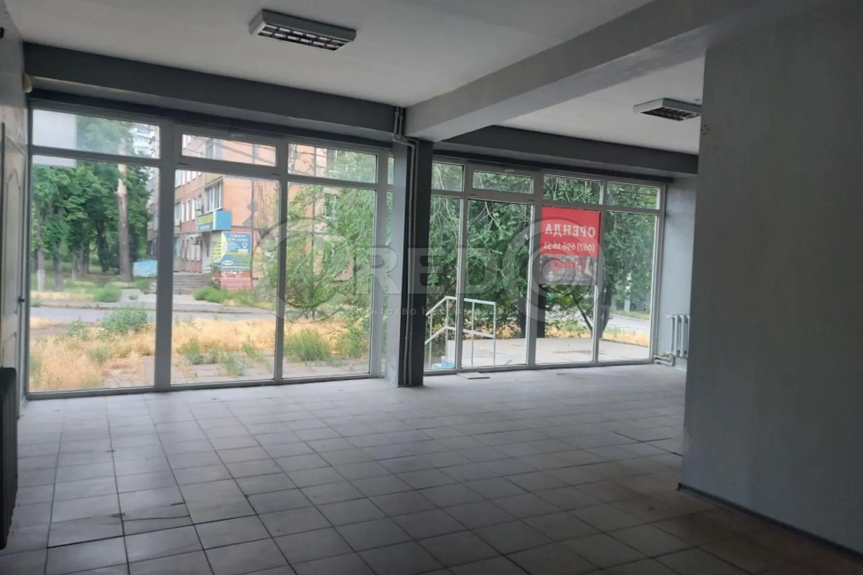 Фото Rent a retail space, Kosmonavtiv Street  Kryvyi Rih for long-term rent, price: 15000 UAH, code 2205