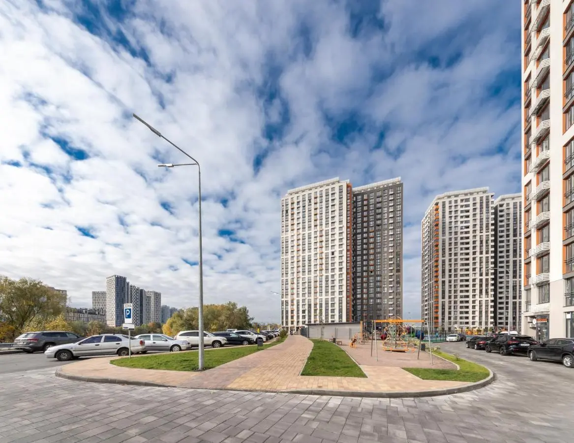 Фото Продаю 1-комнатную квартиру, 45.3 кв. м, Днепровская набережная 18б Киев, цена: 90000 $, код 2206