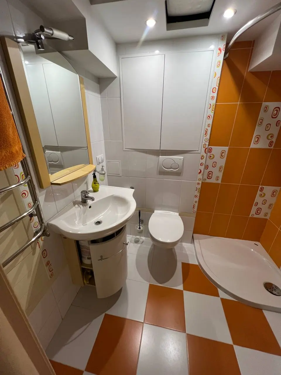 Фото Зняти 3 кімнатну квартиру, Кирилівська вул. (Фрунзе) 85/87 Київ в довгострокову оренду, ціна: 20000 UAH, код 2209