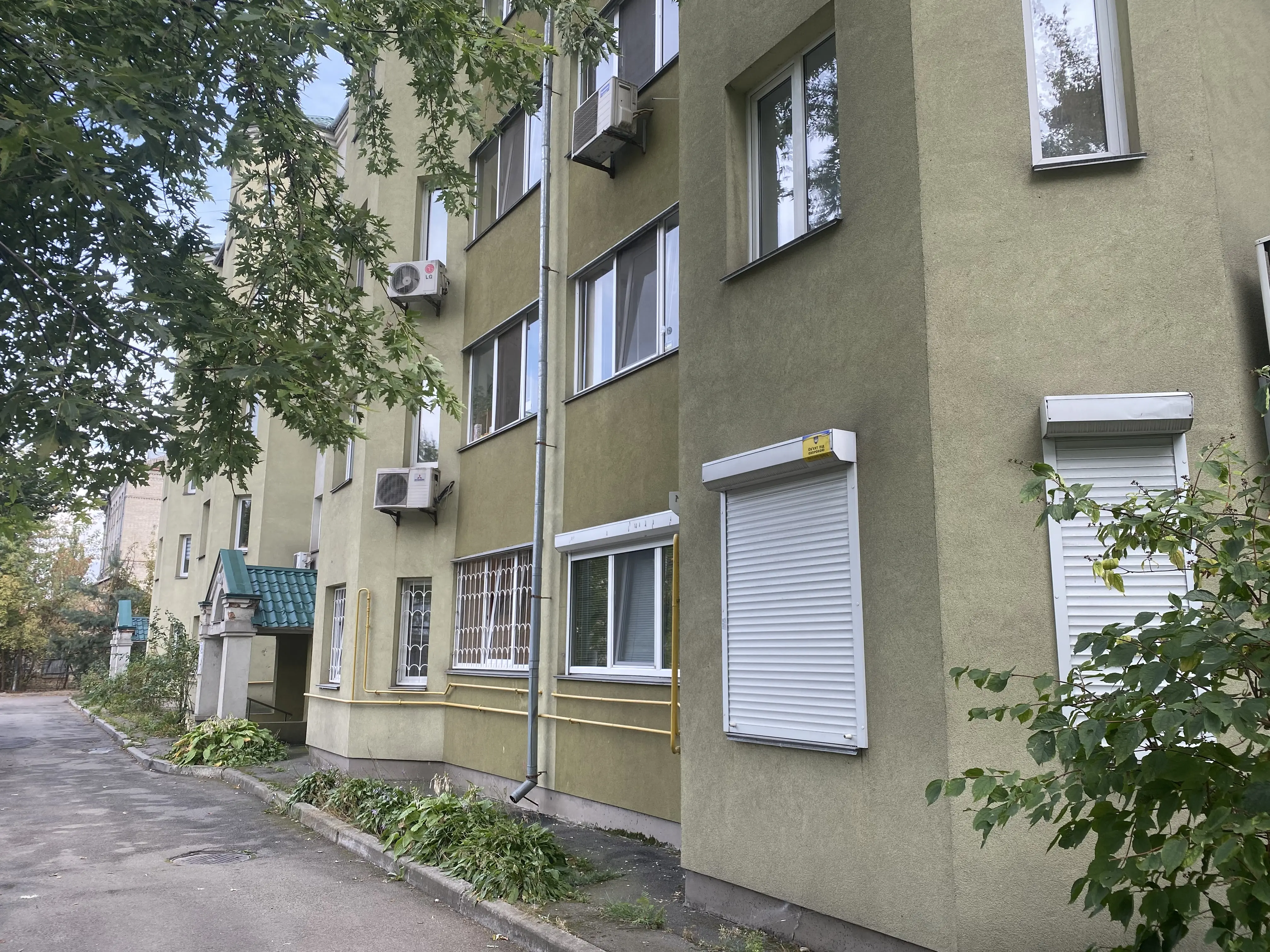 Фото Зняти 3 кімнатну квартиру, Кирилівська вул. (Фрунзе) 85/87 Київ в довгострокову оренду, ціна: 20000 UAH, код 2209