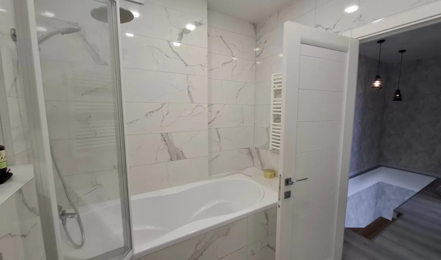 Фото Продаю 3-комнатную квартиру, 88 кв. м, Гвардейцев-Широнинцев ул. 72а Харьков, цена: 75000 $, код 2212