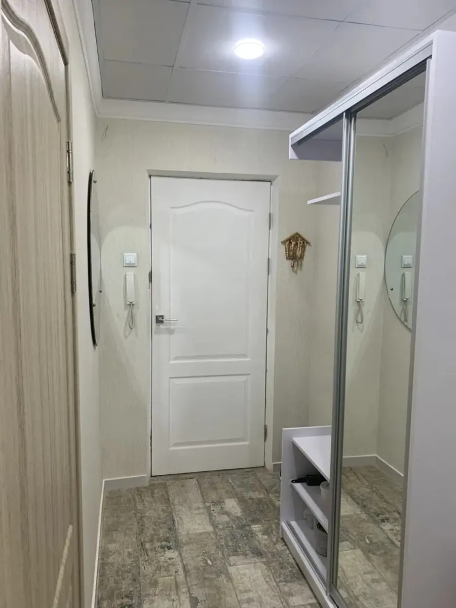 Фото Продаю 1 кімнатну квартиру, 44 кв. м, Васильківська вул. 2 Київ, ціна: 99000 $, код 2217