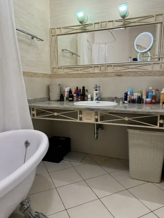 Фото Продаю 2 кімнатну квартиру, 100 кв. м, Ванний пров.  Одеса, ціна: 155000 $, код 2226