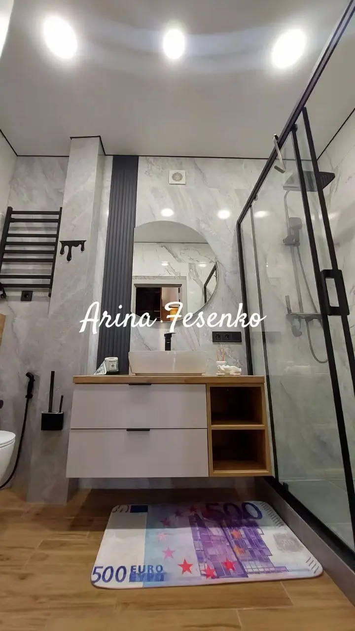 Фото Selling a 2-room apartment, 182 sq.m., Akademika Filatova Street 1 Odesa, price: 130000 $, code 2235