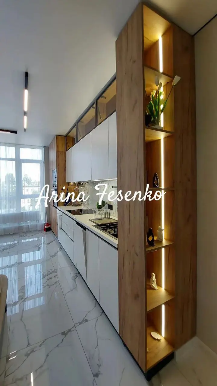 Фото Selling a 2-room apartment, 182 sq.m., Akademika Filatova Street 1 Odesa, price: 130000 $, code 2235
