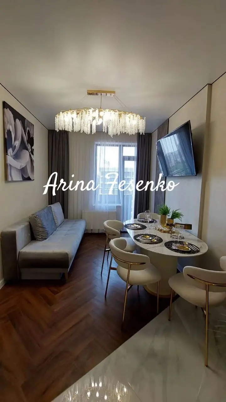 Фото Selling a 2-room apartment, 70 sq.m., Henuezka Street 1/1 Odesa, price: 125000 $, code 2242