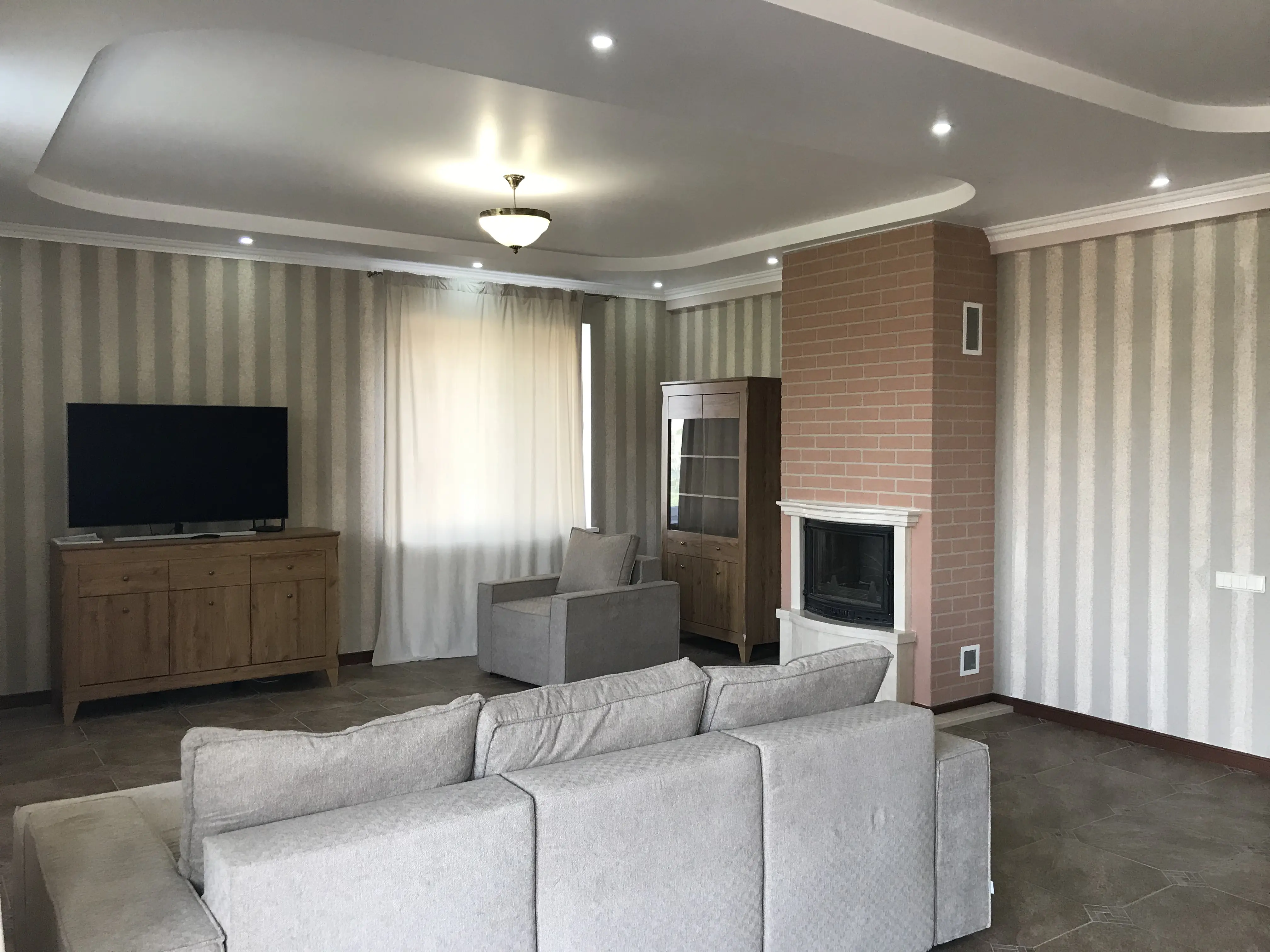 Фото Продаю дом, 723 кв. м, Приветная ул.  Киев, цена: 750000 $, код 43