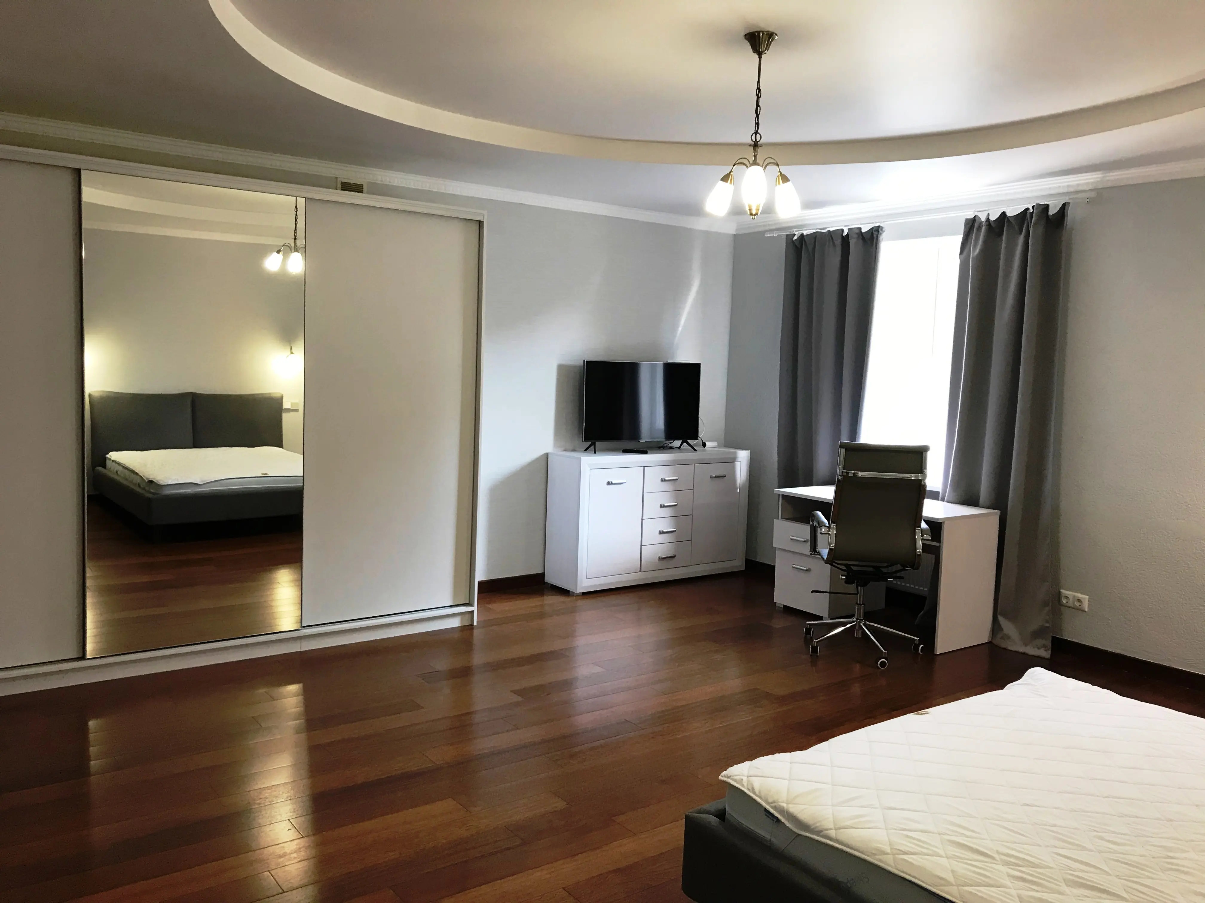 Фото Продаю дом, 723 кв. м, Приветная ул.  Киев, цена: 750000 $, код 43