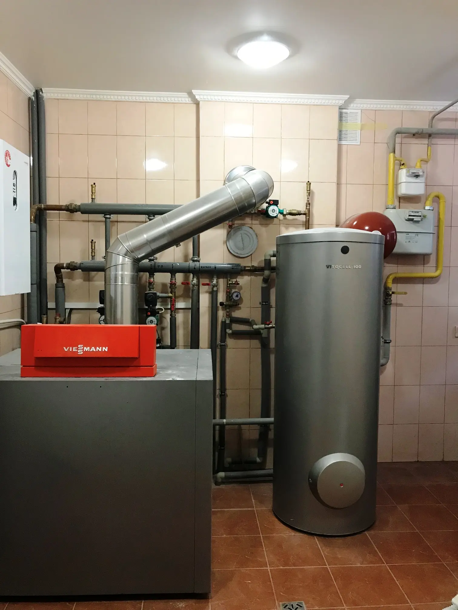 Фото Продаю дом, 723 кв. м, Приветная ул.  Киев, цена: 750000 $, код 43