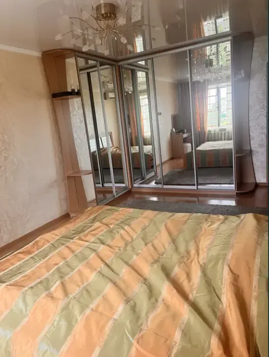 Фото Selling a 4-room apartment, 72 sq.m., Krasnova Street  Odesa, price: 70000 $, code 2251