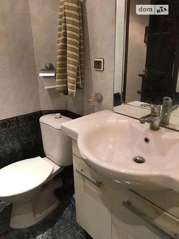 Фото Selling a 2-room apartment, 45 sq.m., Velyka Vasylkivska Street (Chervonoarmiiska Street;Krasnoarmeyskaya Street) 102 Kyiv, price: 102000 $, code 2258
